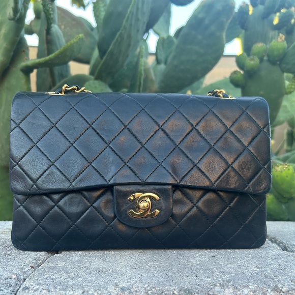Chanel Vintage Double Flap Lambskin Leather CF - Picture 1 of 9